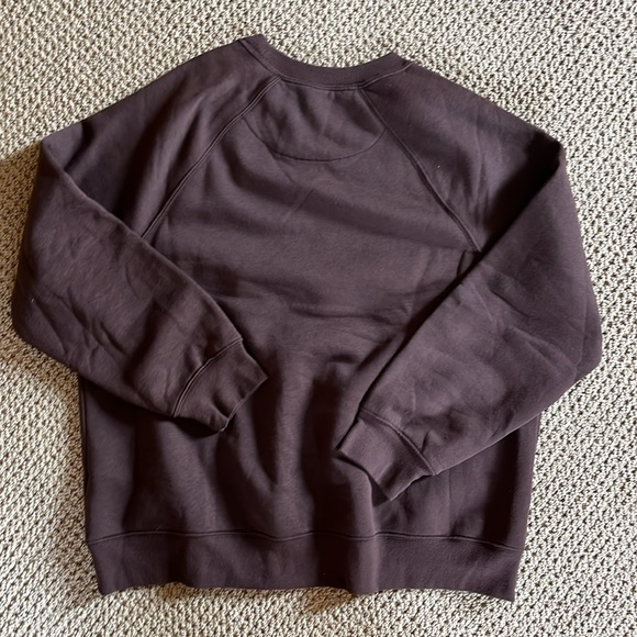 NWT Old Navy Active Brown Crewneck - Picture 4 of 5